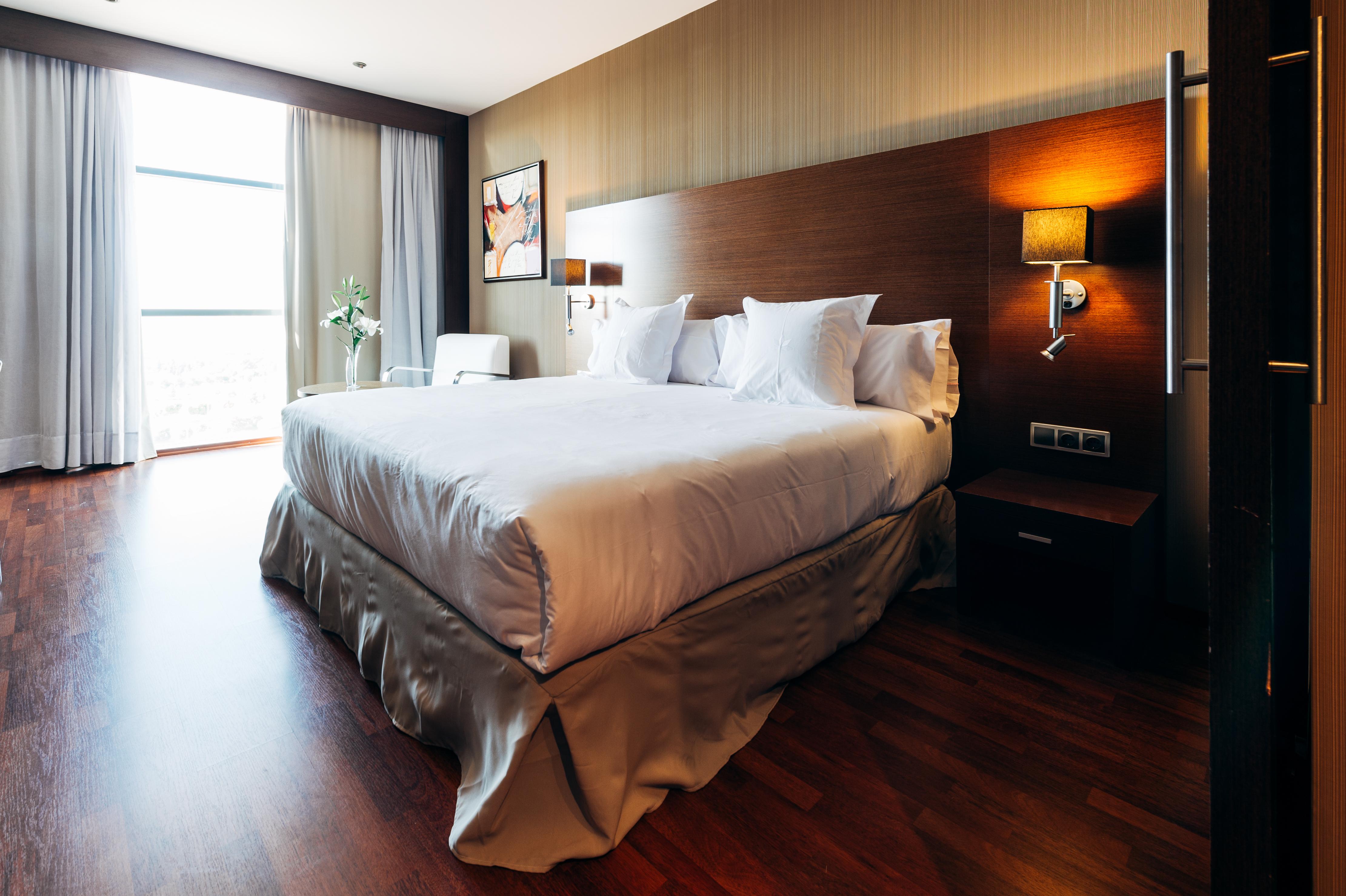 Azz Valencia Congress Hotel & Spa Paterna Dış mekan fotoğraf