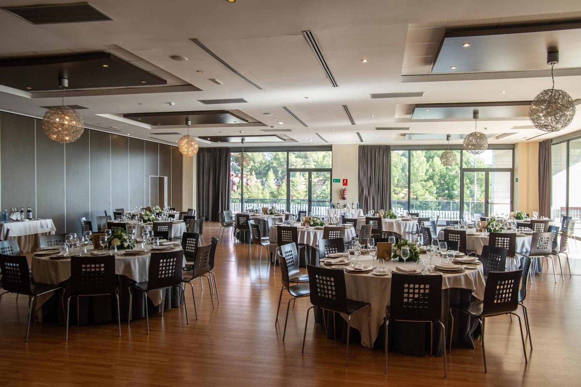Azz Valencia Congress Hotel & Spa Paterna Dış mekan fotoğraf